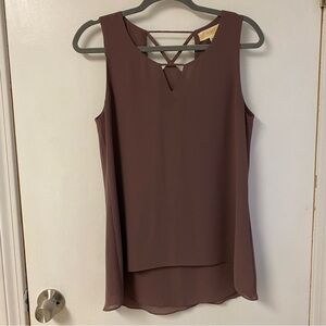 Mauve flowy tank with cutouts size M